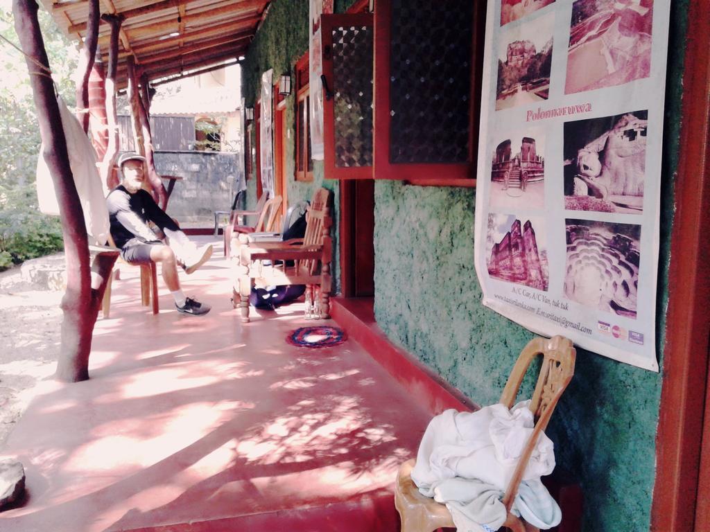 Bluesky Guest House Dambulla Exterior photo